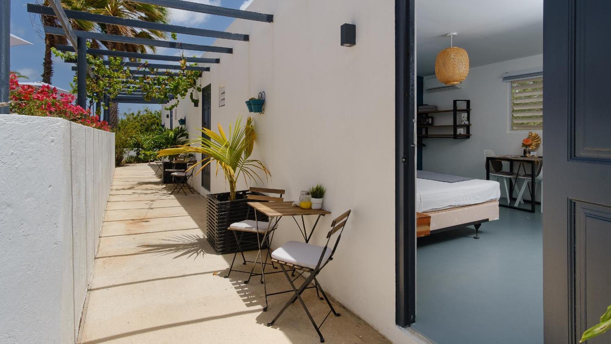 Saint Joris A Tiny Boutique Resort Willemstad Extérieur photo